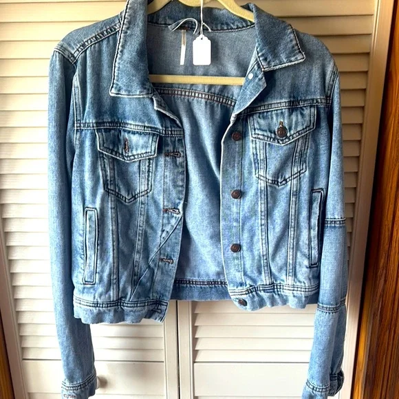 Free People |  Rumors Light Wash Denim Jacket Sz S - Picture 2 of 5